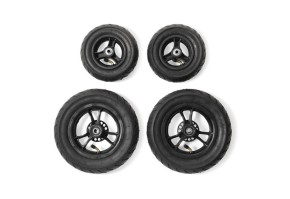 Комплект пневматических колес, черный