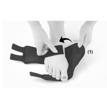 2) Застегните липучку в соответствии с указанным направлением