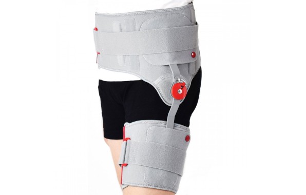 2) на левую ногу