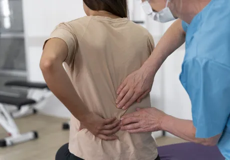 Спинальная мышечная атрофия (СМА): причины, симптомы, диагностика, лечение и реабилитация