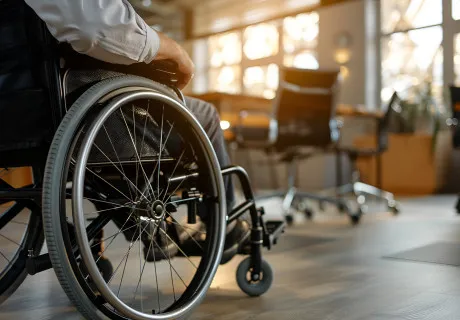 Адаптация среды для пользователей инвалидных колясок: обеспечение барьерной доступности